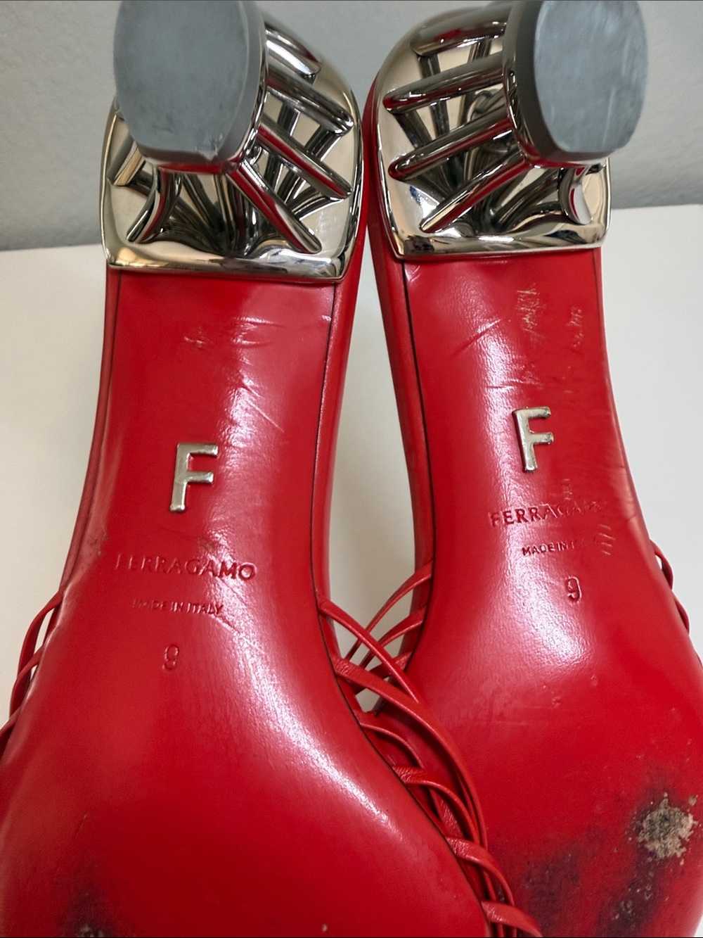 Salvatore Ferragamo Red Leather Knotted Slide Mules - Picture 8 of 8